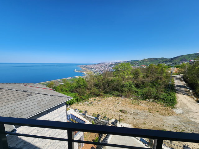 AKYAZI'DA DEV PROJELERİN ORTASINDA LÜKS DAİRE