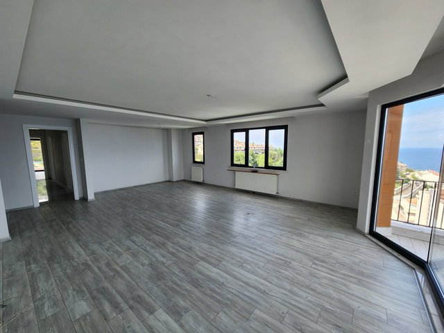 EMSALSİZ SATILIK DAİRE YALINCAK TERAS 2