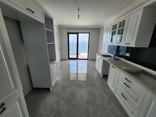 EMSALSİZ SATILIK DAİRE YALINCAK TERAS 2
