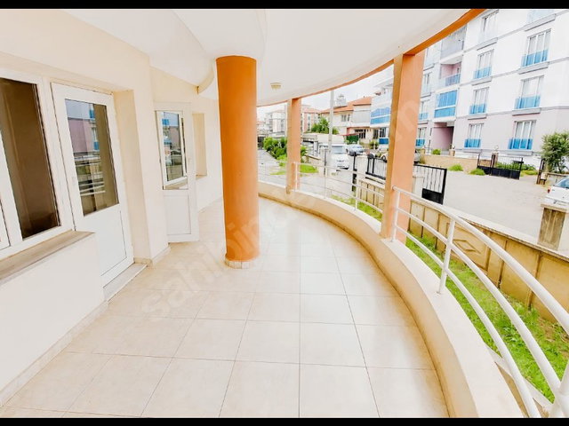 KULA/MANİSA'DA SATILIK 3+1 DOĞALGAZLI 135 M2 ZEMİN KAT DAİRE KULLANIŞLI BAKIMLI TEMİZ MASRAFSIZ OTURMAYA HAZIR UYGUNDUR