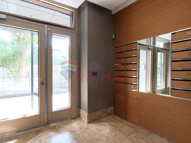 ERENKÖY SAHILDE KISMI DENIZ MANZARALI 3+1 SATILIK DAİRE !!!!!!