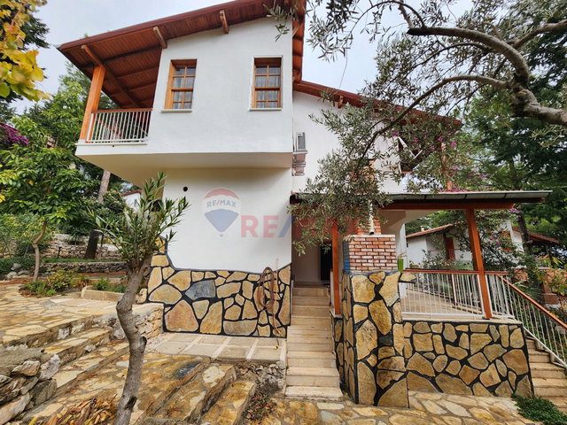 KEMER BEYCİK DAĞKENT SİTESİ'NDE SATILIK 2+1 DUBLEKS İKİZ VİLLA
