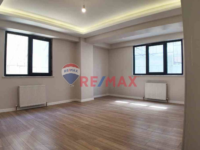 SÜTLÜCE'DE SIFIR LÜKS PROJEDE SATILIK GENİŞ 2+1