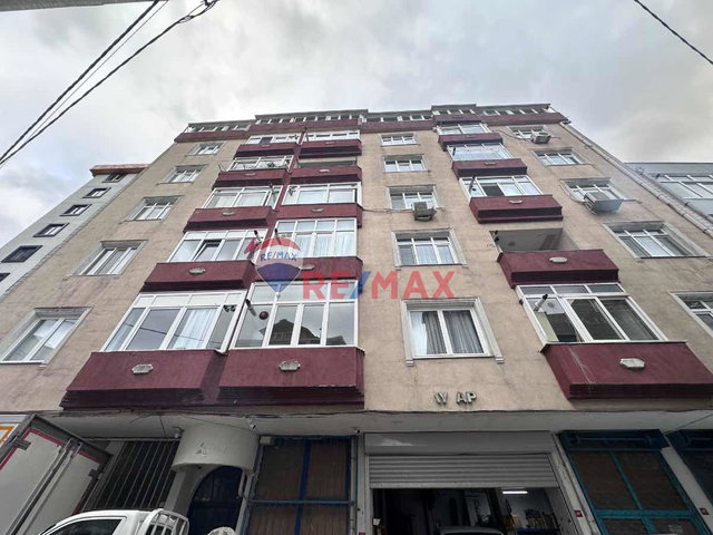 REMAX CEMAL UMAR KAĞITHANE ÇELİKTEPE MASRAFSIZ SATILIK 2+1 DAİRE