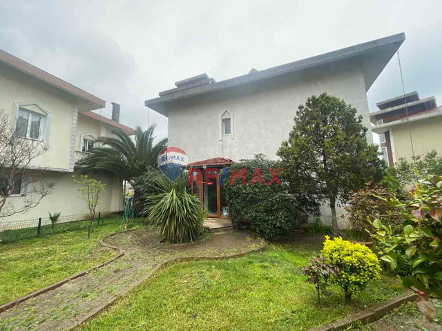 GÜRPINAR DALYAN3 SİTESİNDE DENİZ MANZARALI TERASLI SATILIK VİLLA