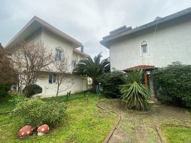 GÜRPINAR DALYAN3 SİTESİNDE DENİZ MANZARALI TERASLI SATILIK VİLLA