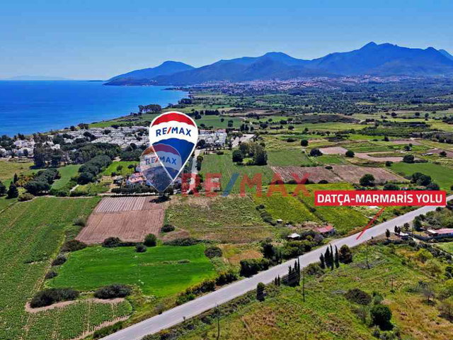DATÇA BAŞKENTLILER SITESI'NDE SATILIK 4+1 TRIBLEKS VILLA