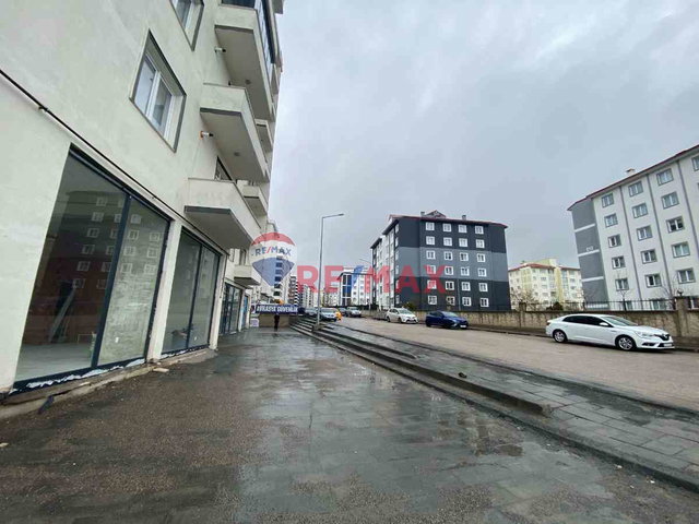 REMAX İLKE'DEN YILDIZKENT'TE 1+0 EŞYALI KİRALIK DAİRE