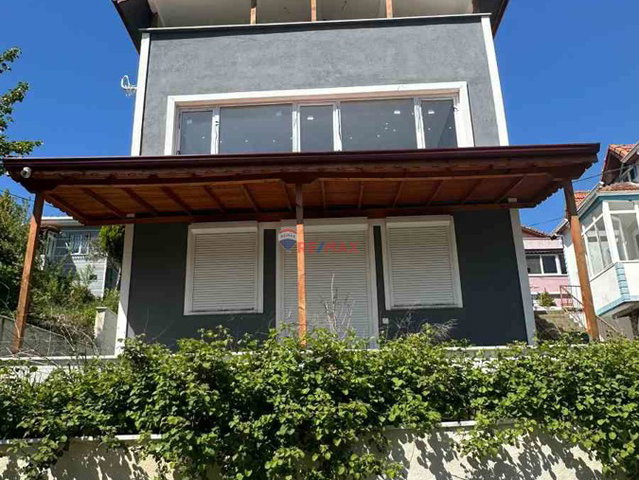 YALOVA ÇINARCIK ÇALICA'DA SATILIK VİLLA
