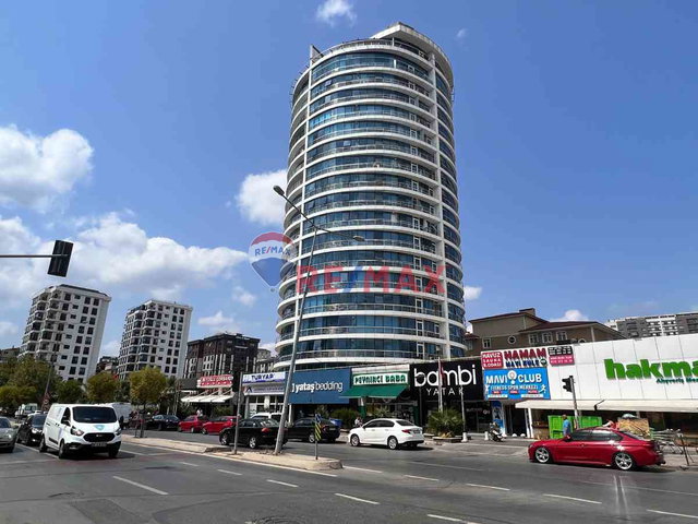 MAVIKULE SATILIK 90 M2 DENIZ MANZARALI VE TADILATLI EMSALSIZ 1+1