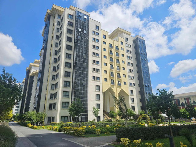 EMLAK KONUT ISPARTAKULE EVLERİNDE REMAX MANZARALI 3+1