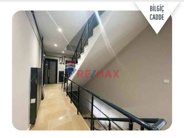 RE/MAX ŞEHİR 2 DE BİLGİÇ CADDE ADLİYEYE YAKIN 2+1 SATILIK DAİRE