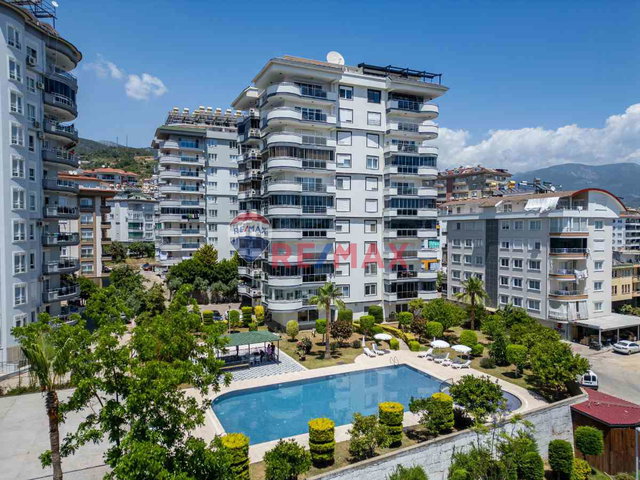 ALANYUM'A 2 DAKIKA MESAFEDE 2+1 110M2 EŞYALI DAIRE