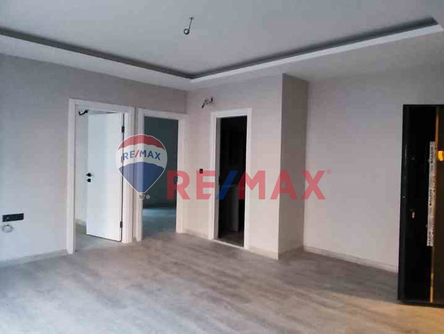 KUŞADASI SATILIK SIFIR DENIZE 100M ARAKAT DAIRE