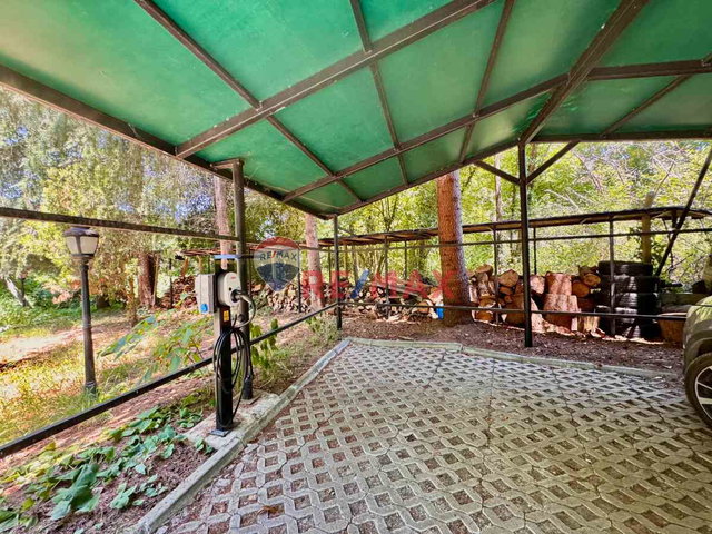 BEYKOZ BOZHANE RIVA EVLERINDE SATILIK TRIBLEKS VILLA