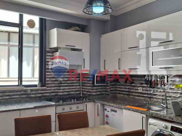 ÇATI DUBLEKSİ – AYRI GİRİŞLİ 4+2 SATILIK DAİRE