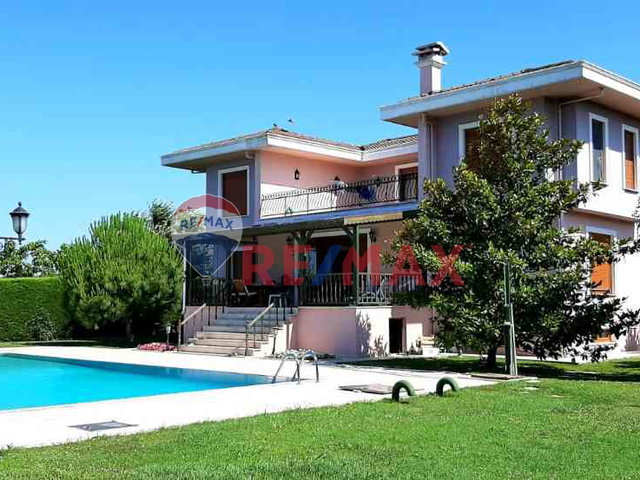 REMAX GÜLDENİZ BÜYÜK ÇEKMECE TEPEKENT VİLLALARI SATILIK VİLLA