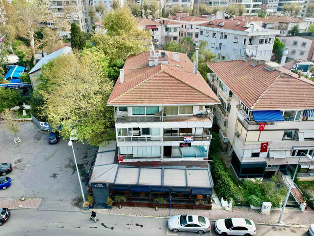 KALAMIŞ MARİNA KARŞISI BULVAR ÜZERİ KAT MÜLKİYETLİ 4+1 DAİRE