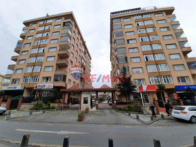 ÜMRANIYE MADENLERDE YENI ŞENOCAK SITESINDE SATILIK DAIRE 3+1