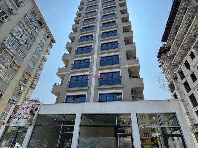 SIFIR PROJEDE MERKEZİ KONUMDA ÖNÜ AÇIK 2+1 DAİRE