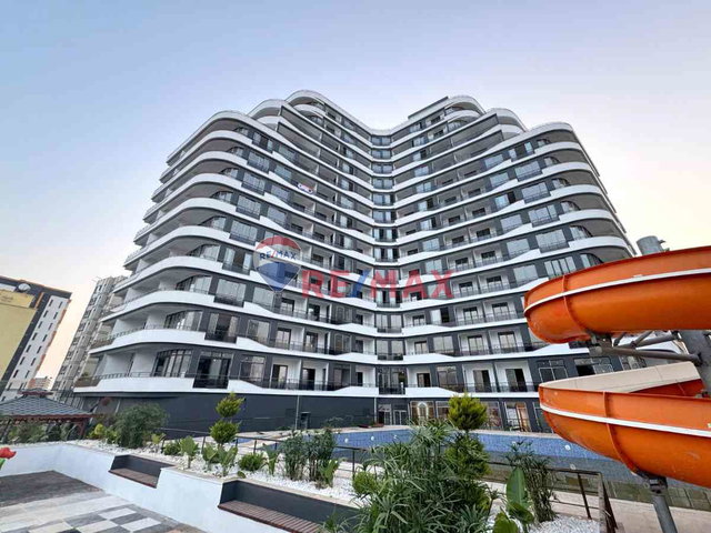 REMAX TOROS'TAN ERDEMLI AYAŞ'TA MUHTEŞEM DENIZ MANZARALI 1+1