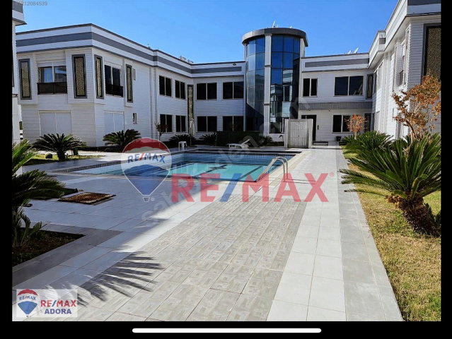 HAVUZLU SITE IÇERISINDE 2+1 DAIRE