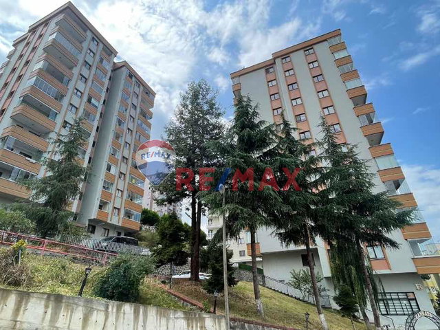 1NOLU BEŞİRLİ'DE DENİZ MANZARALI 4+1 DAİRE