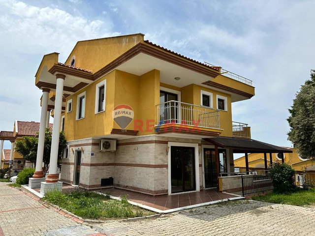 KUŞADASI LEBİDERYA KONAKLARI 5+2 305M2 PANAROMİK DENİZ MANZARALI