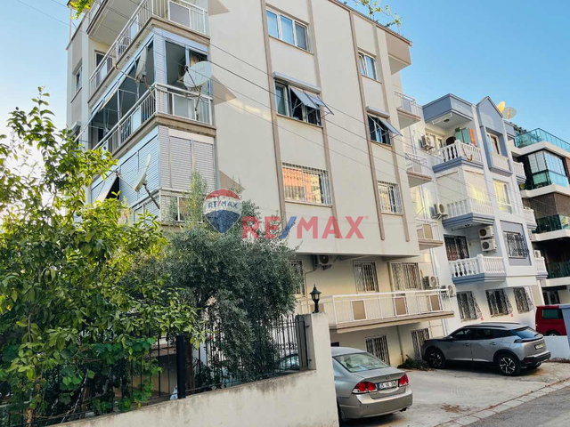 İZMİR NARLIDERE ILICA MH. 9 EYLÜL HASTANESİNE YAKIN 3+1 SATILIK DAİRE