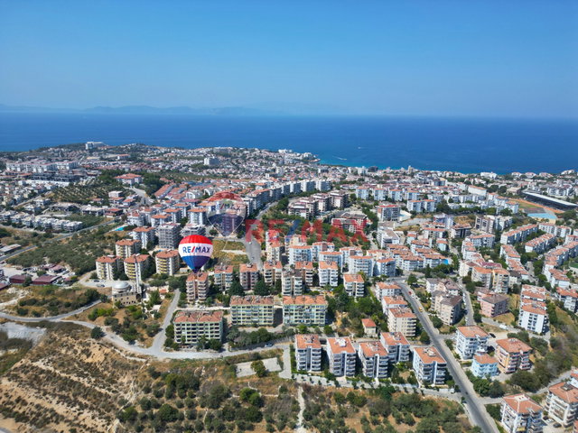DERGAH SİTESİ'NDE, ŞEHIR MERKEZINE YAKIN 3+1 SATILIK DAIRE