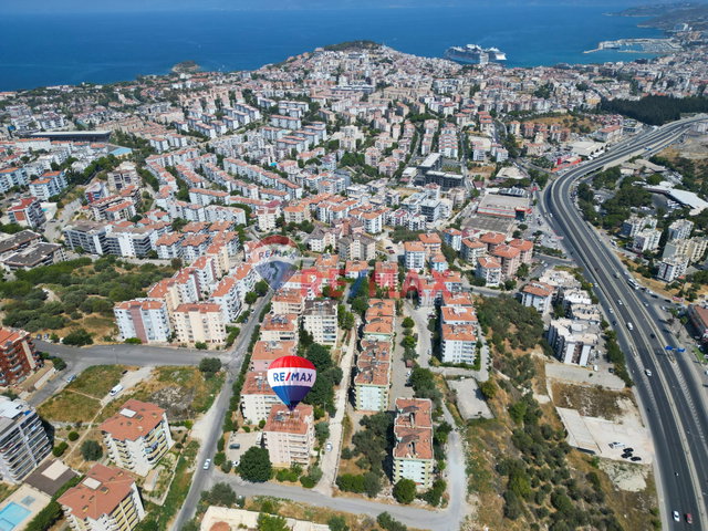 DERGAH SİTESİ'NDE, ŞEHIR MERKEZINE YAKIN 3+1 SATILIK DAIRE