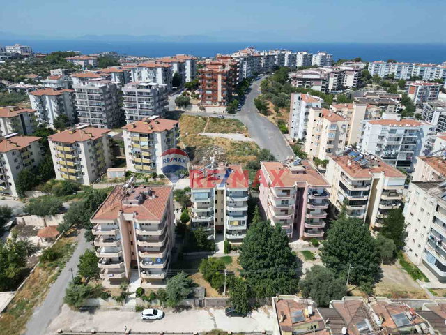 DERGAH SİTESİ'NDE, ŞEHIR MERKEZINE YAKIN 3+1 SATILIK DAIRE