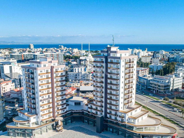 FAMAĞUSTA MERKEZİN'DE 75 M2+ 40M2 BALKON 2+1 DAİRE