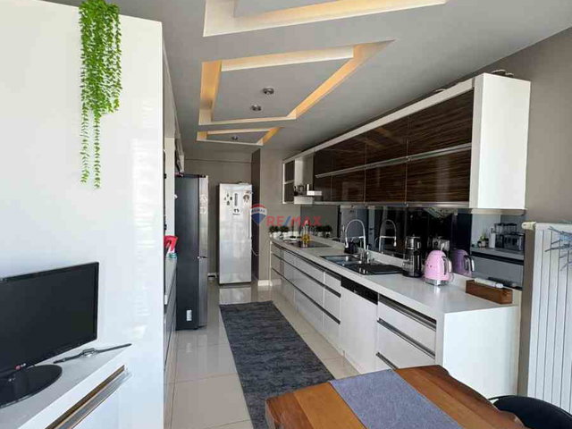 CRYSTAL TOWERSDA 4 + 1  SATILIK DAİRE!