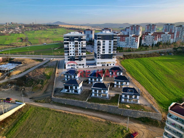 • 170 ADA 1,2 VE 3 PARSEL   - 1.İNCİ PARSEL 6.867,30 M2  - 2.İNCİ PARSEL 7.829,34 M2  - 3.ÜNCÜ PARS