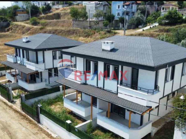 TEKİRDAĞ MARMARA EREĞLİSİ UYGUN FİYATLI SATILIK LÜKS VİLLA