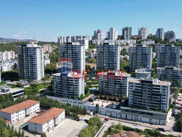 REMAX RİTİM DEN İZMİT YILDIZ KONUTLARINDA SATILIK 4+1 DAİRE