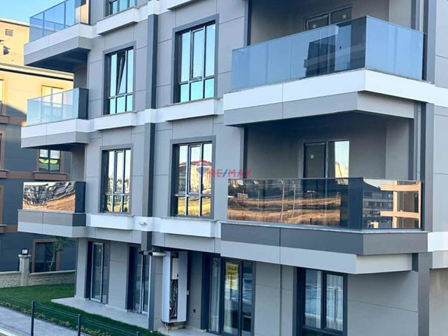 KENTPARK SITESINDE KIRALIK 1+1 DAIRE