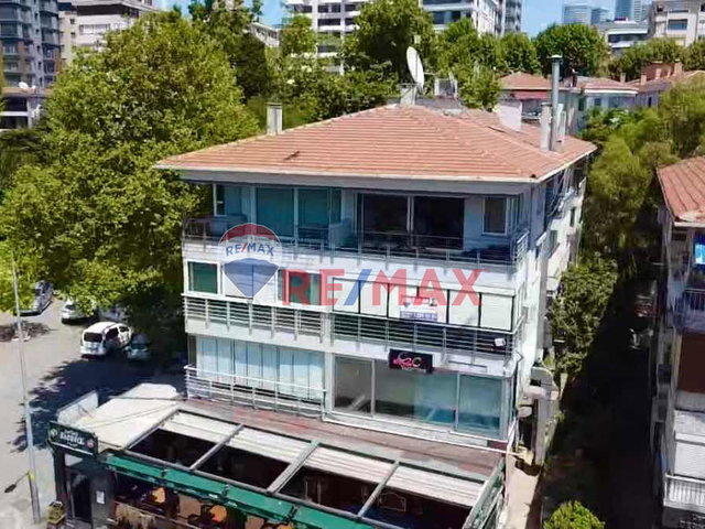 KALAMIŞ MARINA VE DENIZ MANZARALI 4+1 SATILIK DAIRE