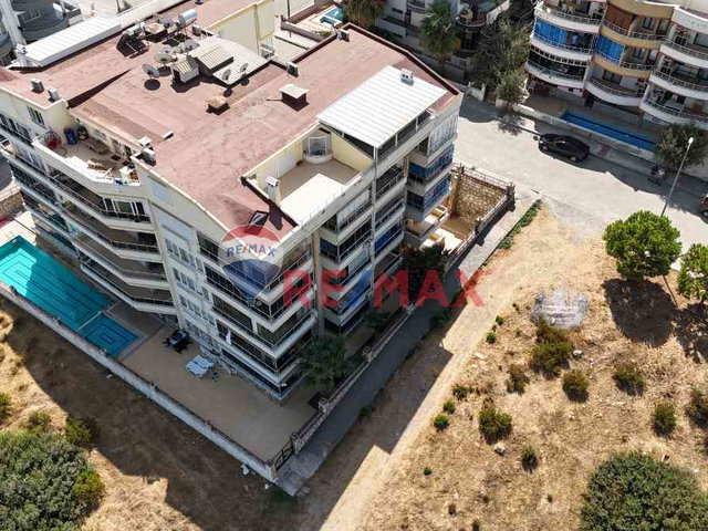 DİDİM ALTINKUM'DA HAVUZLU SİTEDE SATILIK LÜKS 2+1 DAİRE