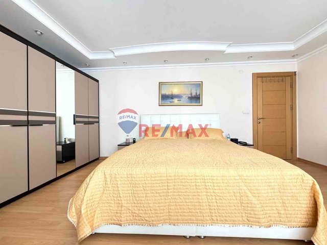 REMAX PRO2 PINAR'DAN CENNET MAH E5 YANI SATILIK ALÇAK KATLI BİNADA 3+1