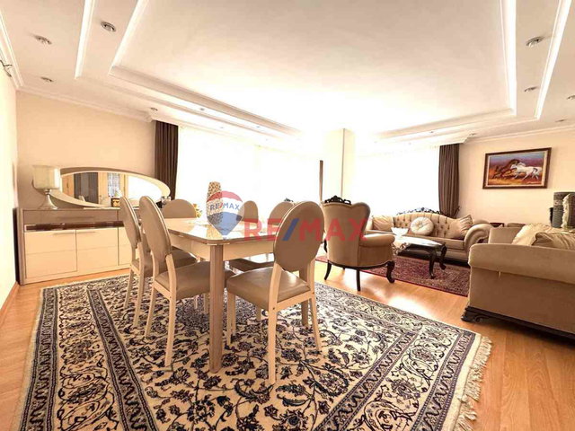 REMAX PRO2 PINAR'DAN CENNET MAH E5 YANI SATILIK ALÇAK KATLI BİNADA 3+1