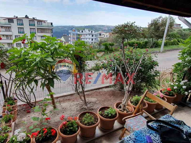GEBZE BARIŞ MAHALLESİNDE SATILIK MÜSTAKİL 3 KATLI EV