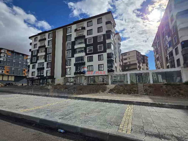 REMAX İLKE'DEN YILDIZKENT'TE 2+1 SATILIK DAİRE