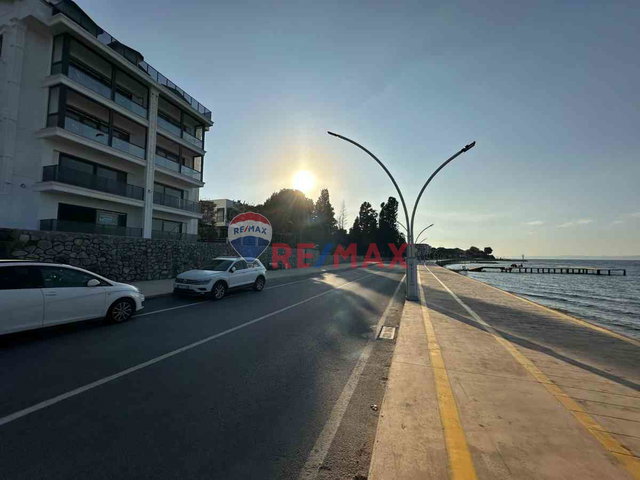 KOCAELİ KARAMÜRSEL EREĞLI SAHIL CADDESİNDE DENIZE SIFIR KIRALIK 2+1 DAIRE