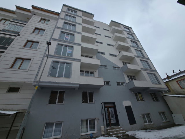 REMAX İLKE'DEN KURT DERESİ'NDE 2+1 SATILIK LÜX DAİRE