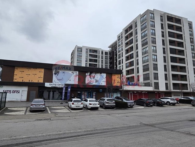 ONDÖRTÜÇ SİTESİNDE 8.KAT 1+1- 7/24GÜVENLİK_HAVUZ_OTOPARK_DEPO