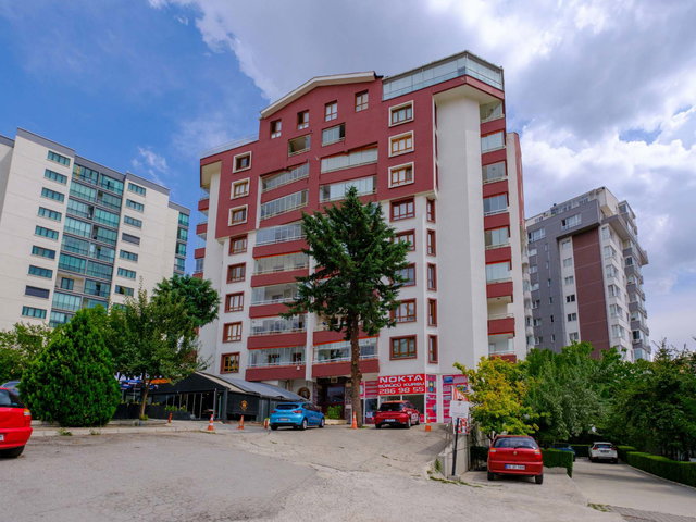 ÇUKURAMBAR YAKINI KİRALIK İÇİ YAPILI 4+1