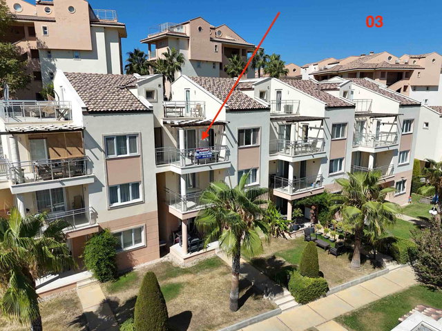 TÜM OLANAKLARI ILE BIR TATIL KÖYÜ IÇERISINDE SATILIK EŞYALI DUBLEKS DAIRE
