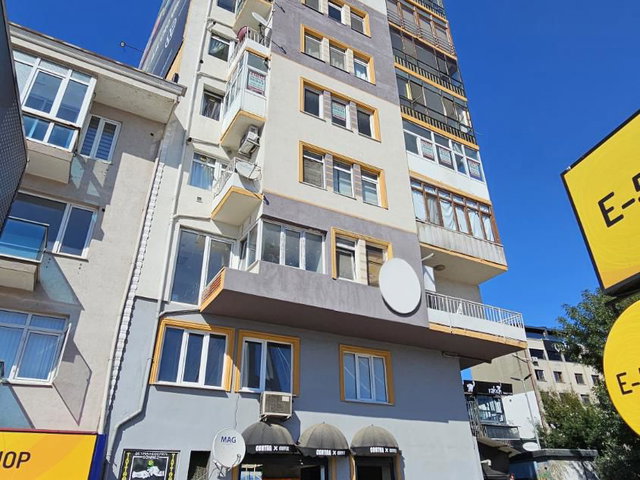 İZMİT ÇARŞI MERKEZ'DE DENİZ MANZARALI YATIRIMLIK 3+1 DAİRE